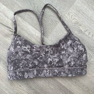 Lululemon Flow Y Bra